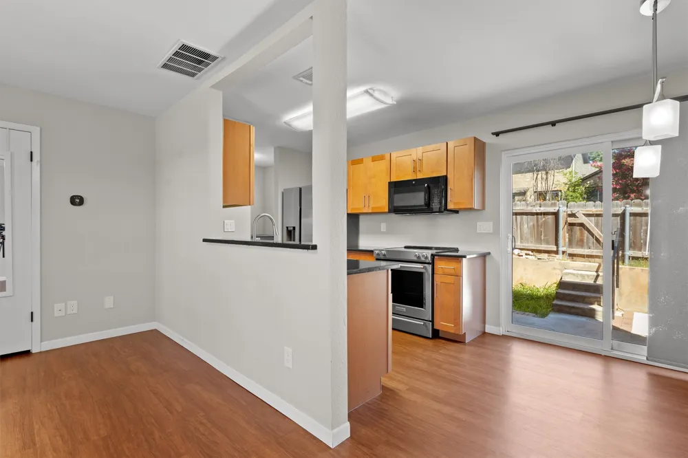 1015 E Yager Lane #79 Austin, TX 78753