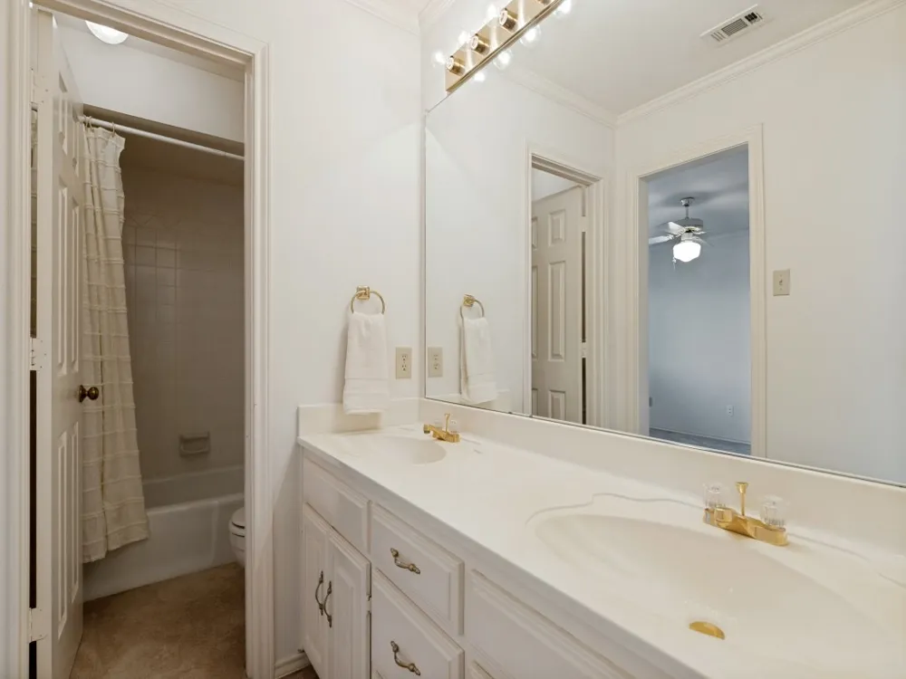 3525 Gary Drive Plano, TX 75023