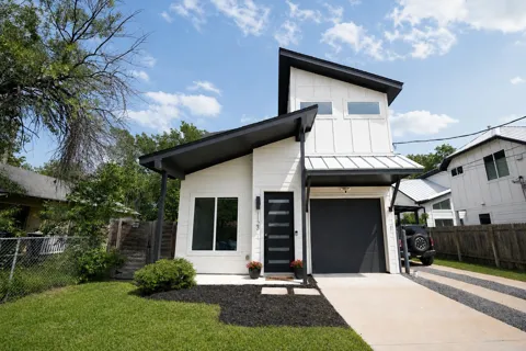 1123 Omega Avenue #1