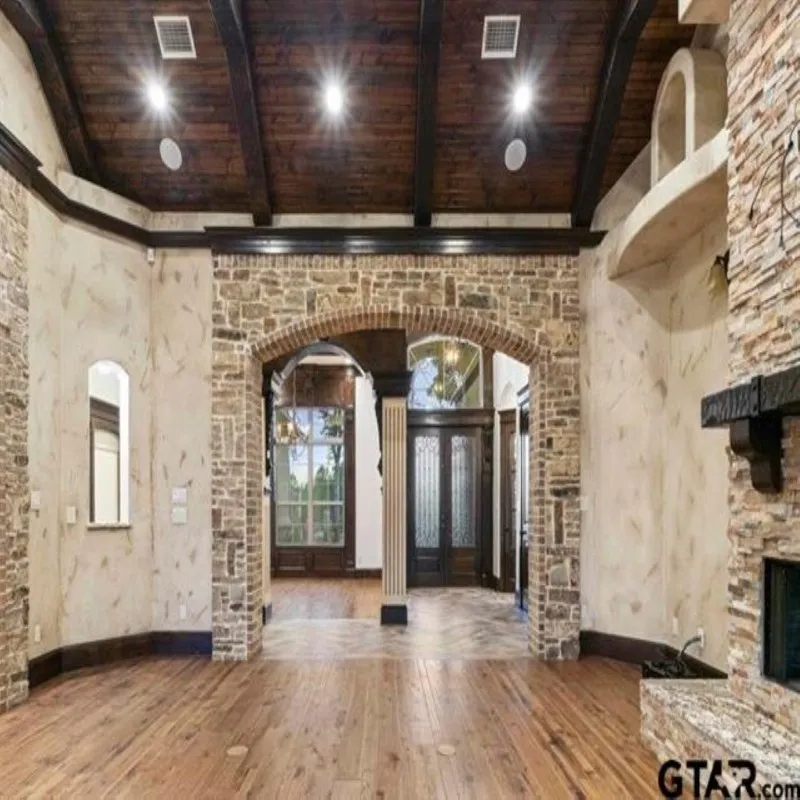 11378 State Highway 110 Tyler, TX 75704