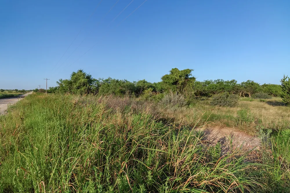 2055 CR 472 Rochelle, TX 76825