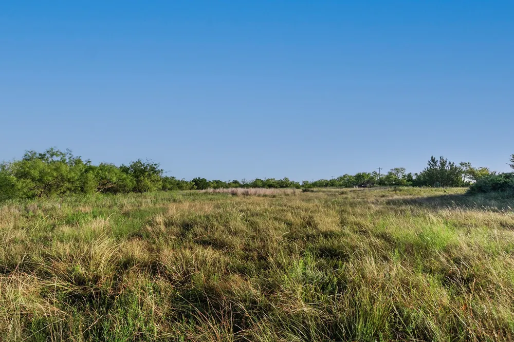 2055 CR 472 Rochelle, TX 76825