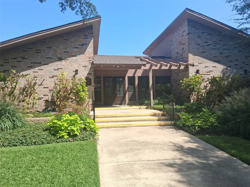 10626 Northboro Street #9 Dallas, TX 75230