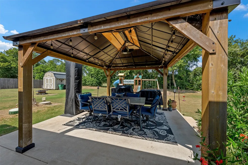 101 Brown Drive Eddy, TX 76524