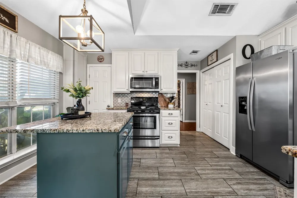 101 Brown Drive Eddy, TX 76524