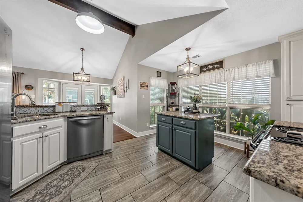 101 Brown Drive Eddy, TX 76524