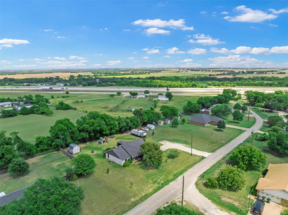 101 Brown Drive Eddy, TX 76524