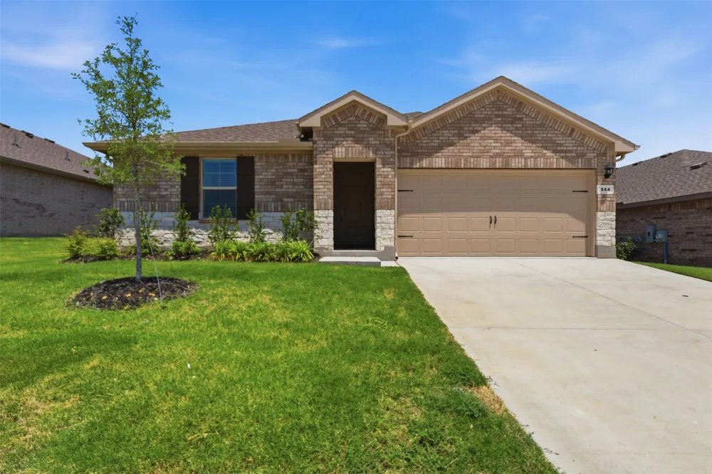 564 Marsh Street Cleburne, TX 76033