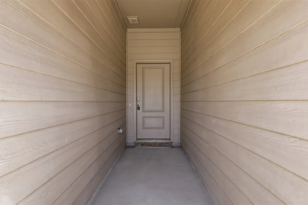 564 Marsh Street Cleburne, TX 76033
