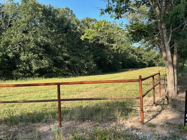 956 NE County Road 2220 Talco, TX 75487
