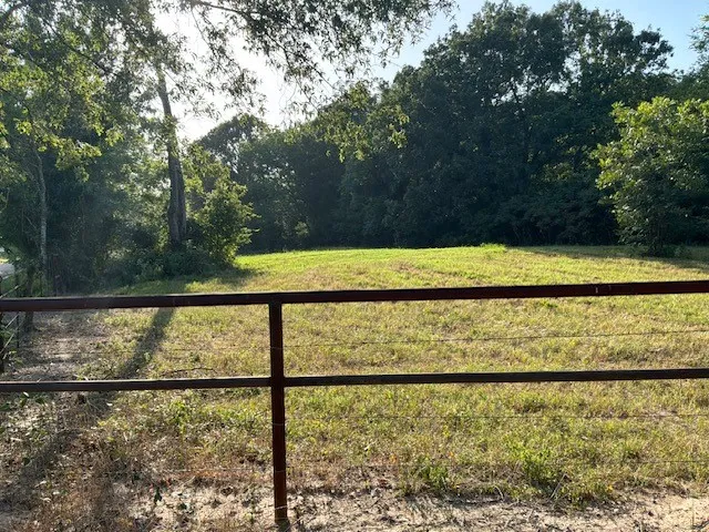 956 NE County Road 2220 Talco, TX 75487