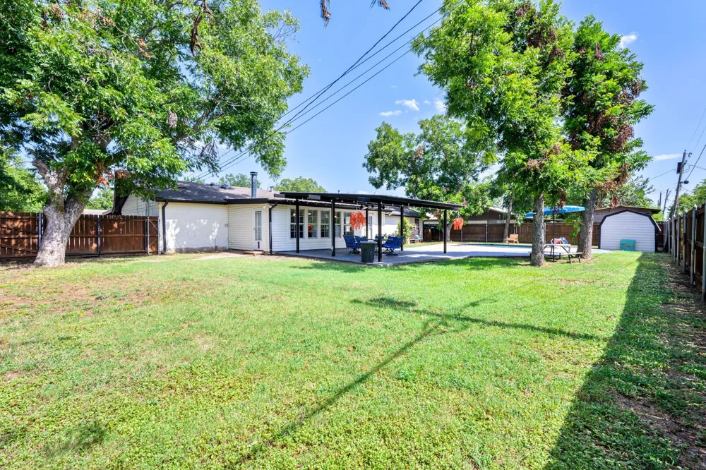 1702 SE 22nd Avenue Mineral Wells, TX 76067