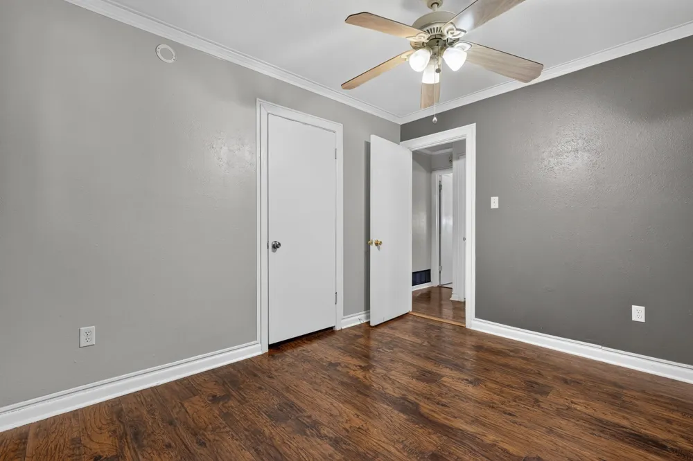1702 SE 22nd Avenue Mineral Wells, TX 76067