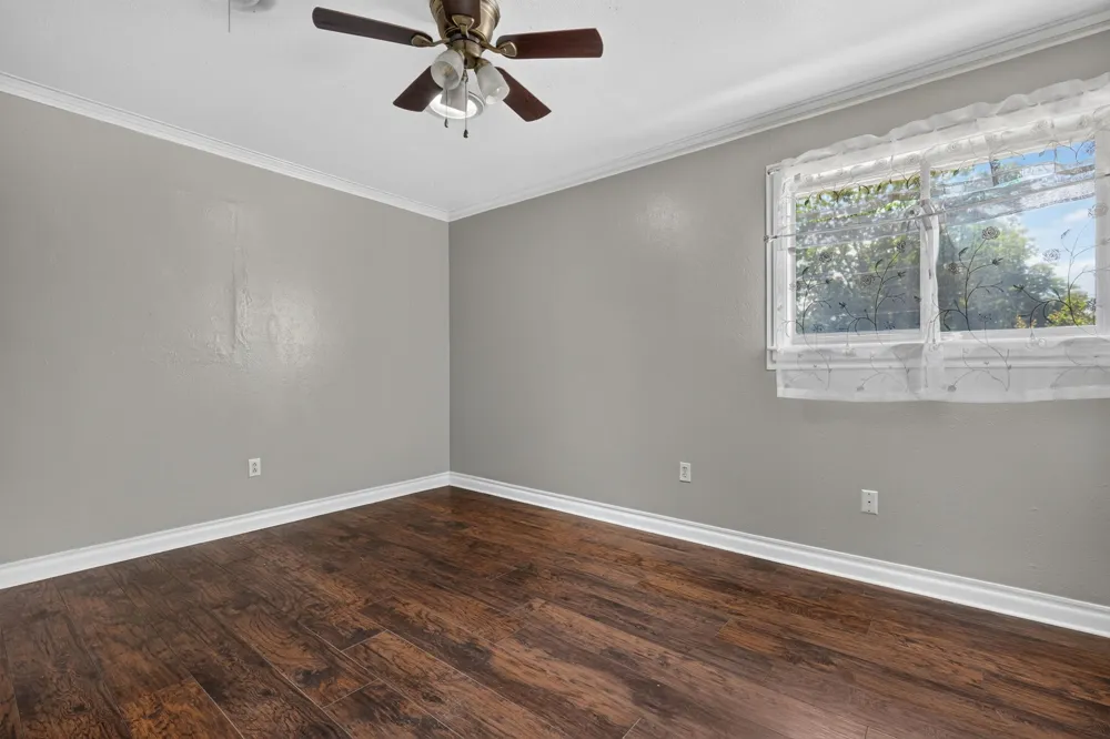 1702 SE 22nd Avenue Mineral Wells, TX 76067