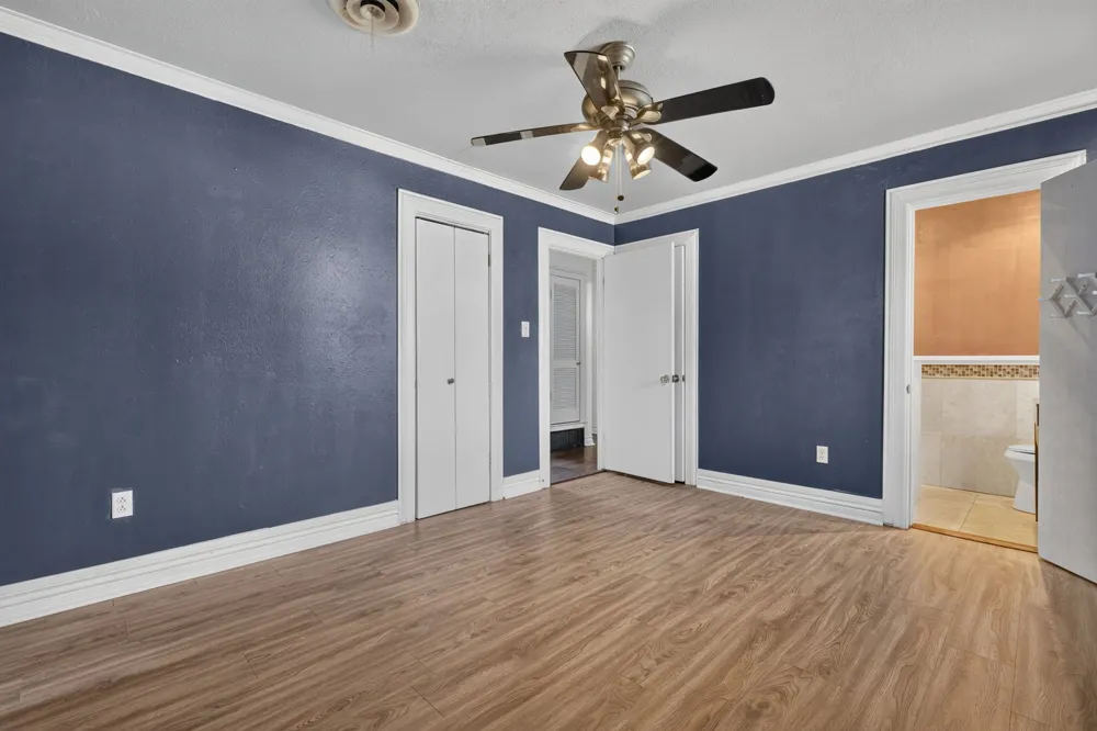 1702 SE 22nd Avenue Mineral Wells, TX 76067