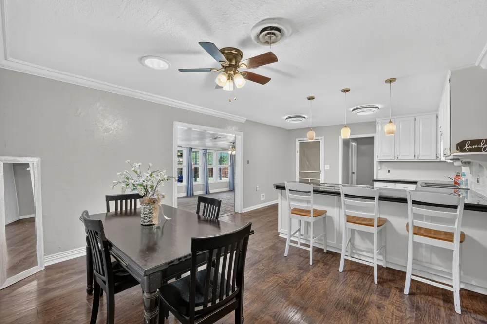 1702 SE 22nd Avenue Mineral Wells, TX 76067