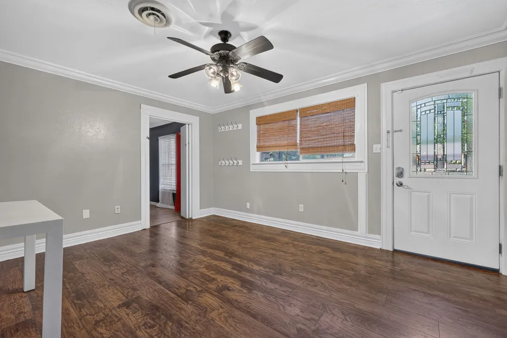 1702 SE 22nd Avenue Mineral Wells, TX 76067