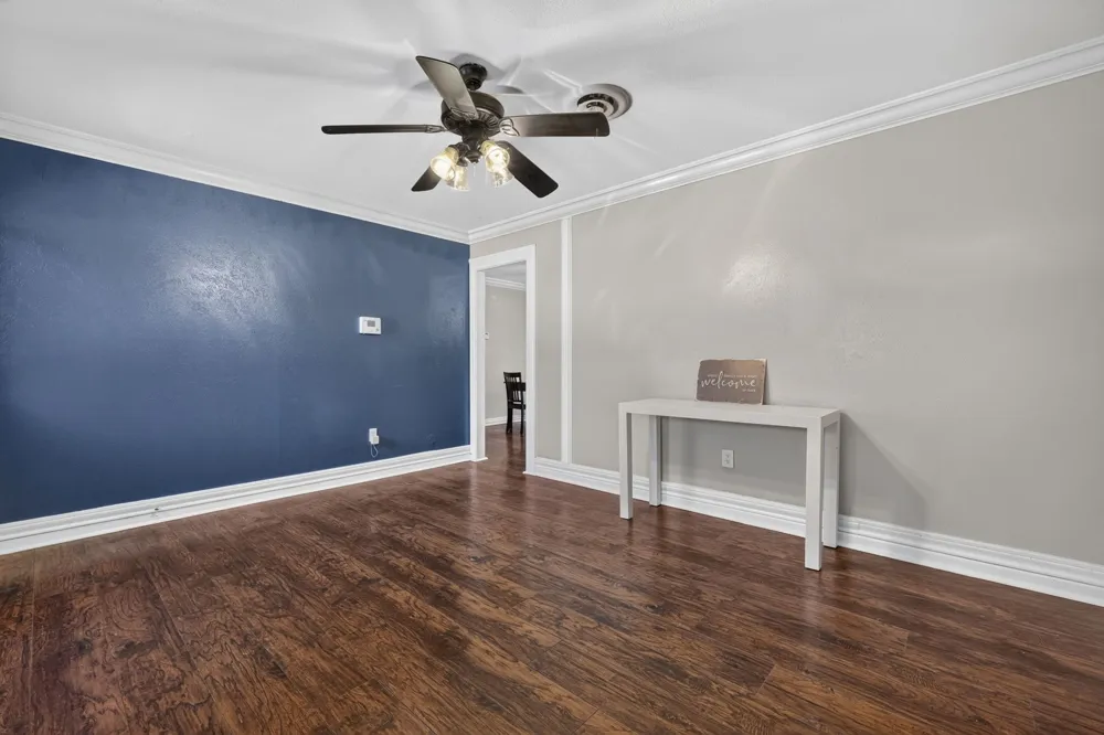 1702 SE 22nd Avenue Mineral Wells, TX 76067