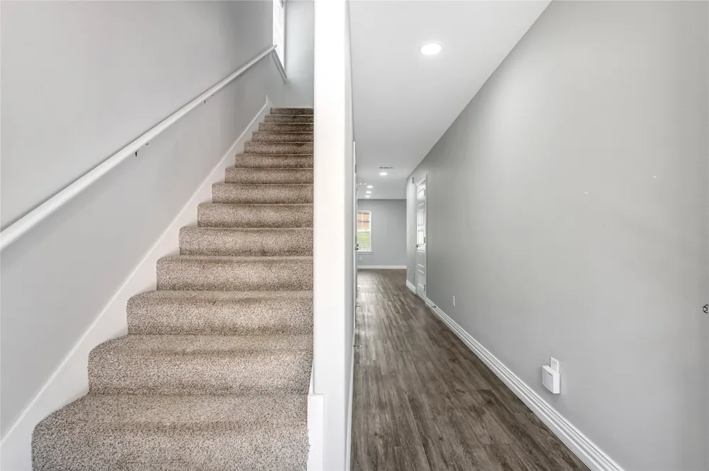 907 W Collins Street Denison, TX 75020