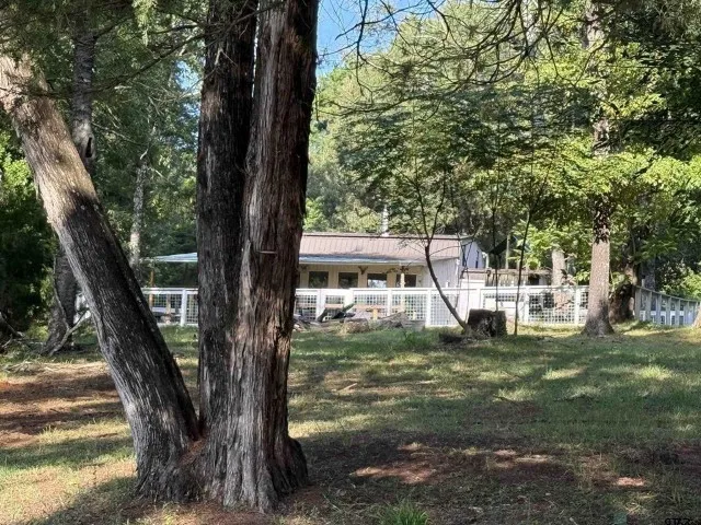 21120 Fm 16 W Lindale, TX 75771