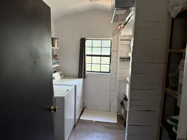 21120 Fm 16 W Lindale, TX 75771