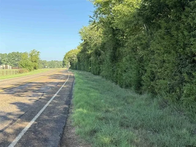 21120 Fm 16 W Lindale, TX 75771