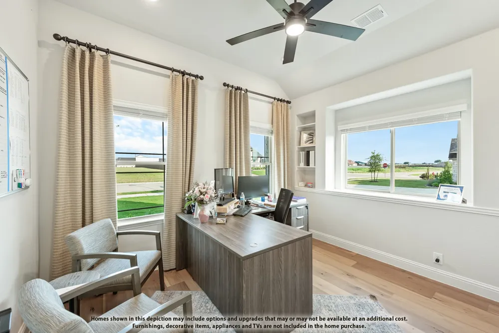 558 Hearthstone Boulevard Red Oak, TX 75154
