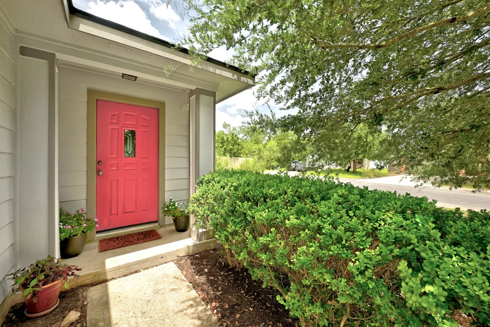 148 Pearl Lake Drive Kyle, TX 78640