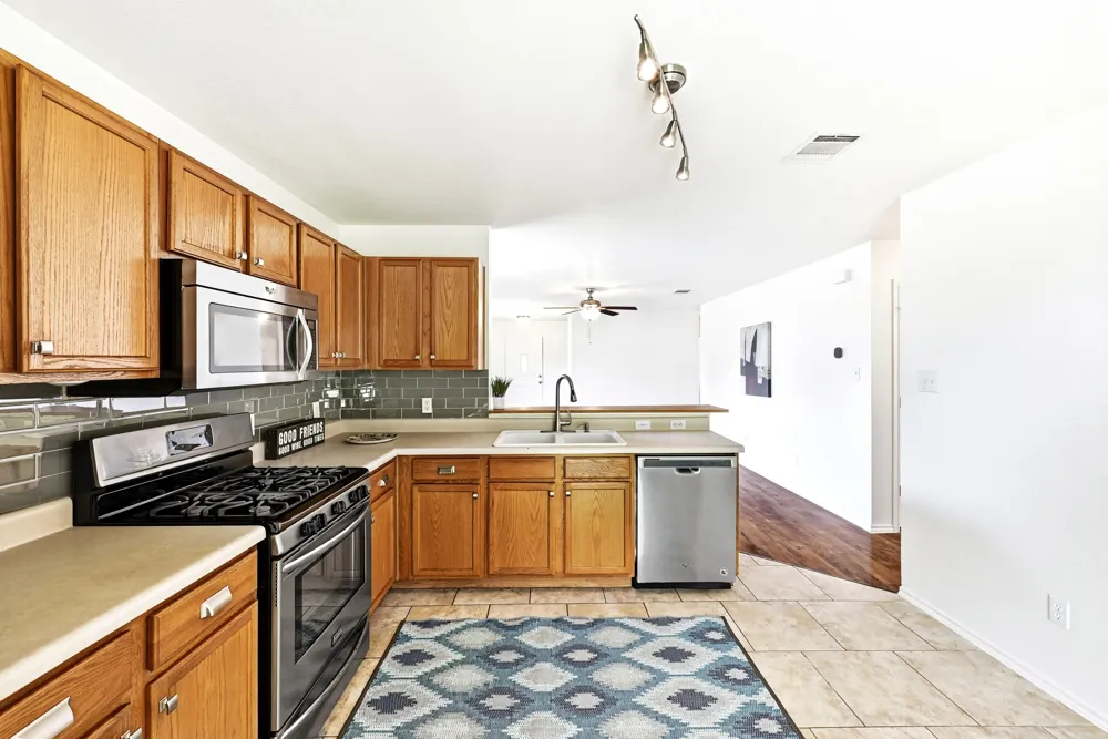 148 Pearl Lake Drive Kyle, TX 78640