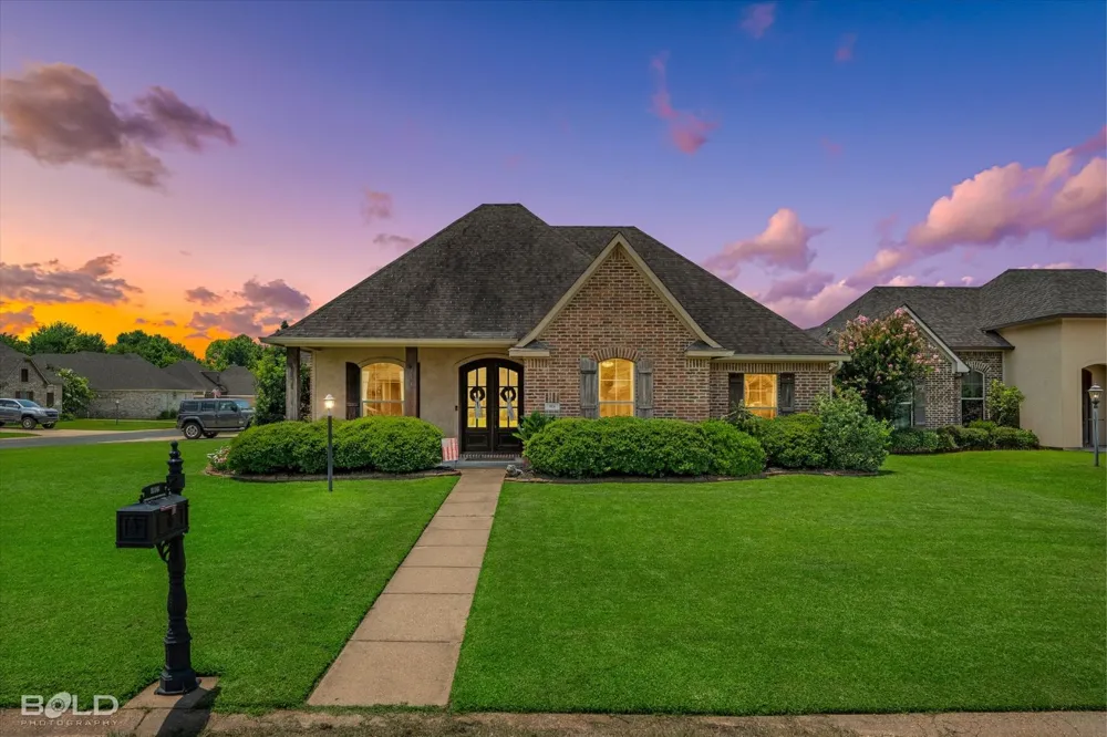 816 Eagles Nest Haughton, LA 71037
