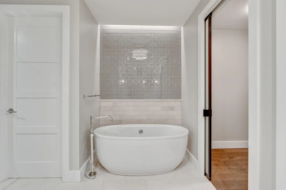 350 Central Avenue #307 Southlake, TX 76092