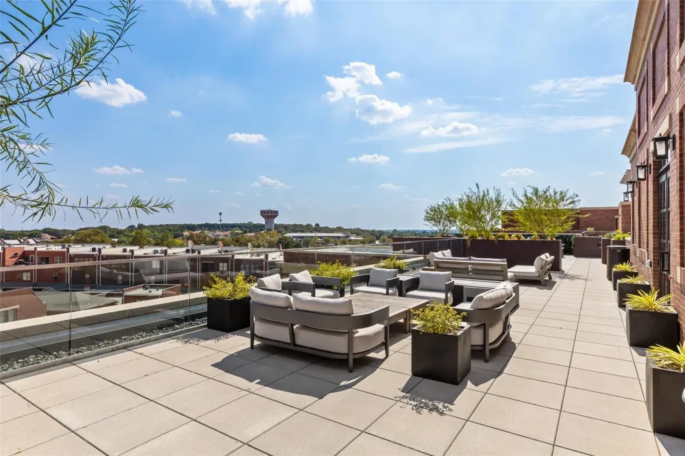 350 Central Avenue #307 Southlake, TX 76092