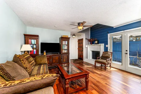 1719 Westview Terrace #L