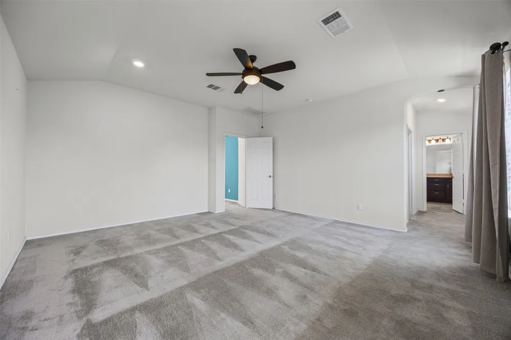 2471 Sunrise Road #64 Round Rock, TX 78664