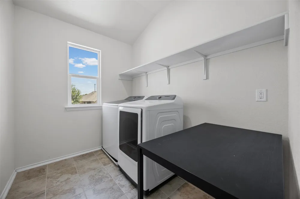 2471 Sunrise Road #64 Round Rock, TX 78664