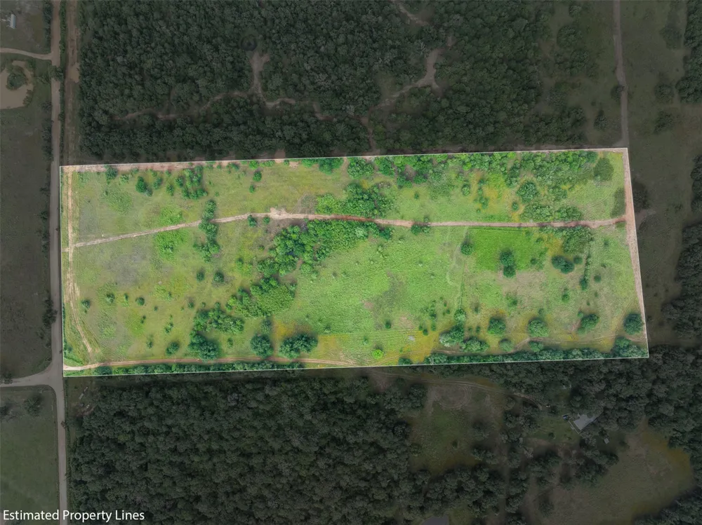 5241 County Road 358 Crest Caldwell, TX 77836