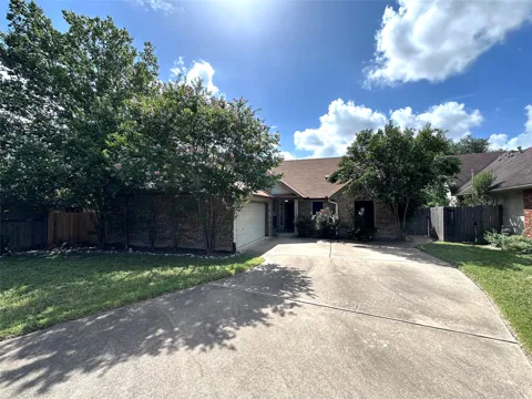 7903 Tiger Eye Cove