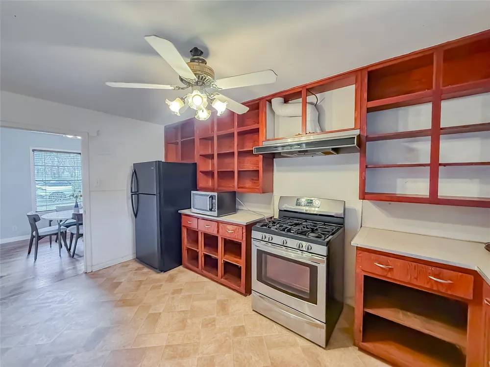 729 Main Street Lexington, TX 78947
