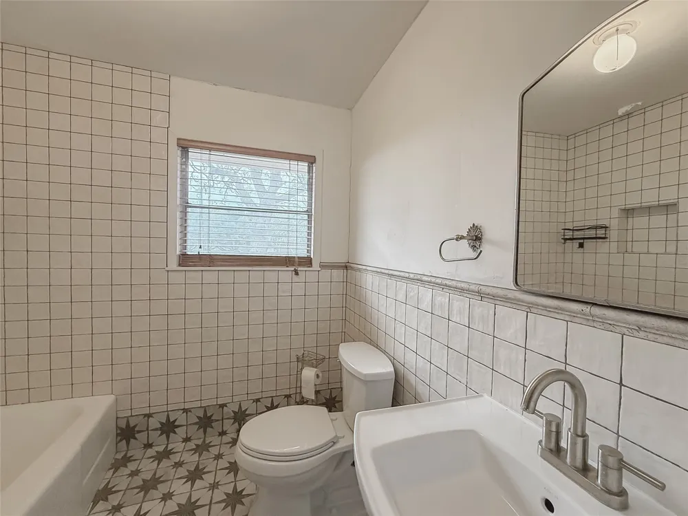 729 Main Street Lexington, TX 78947