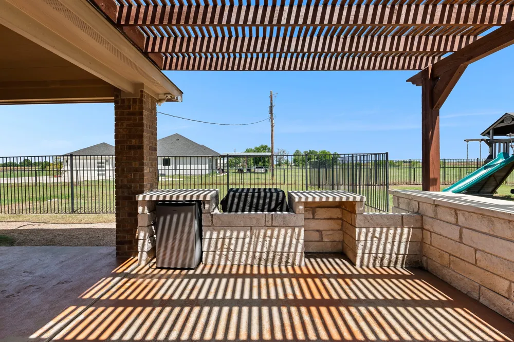 200 County Road 453 A Road Taylor, TX 76574