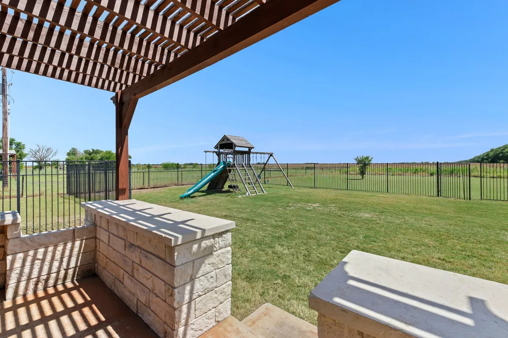 200 County Road 453 A Road Taylor, TX 76574