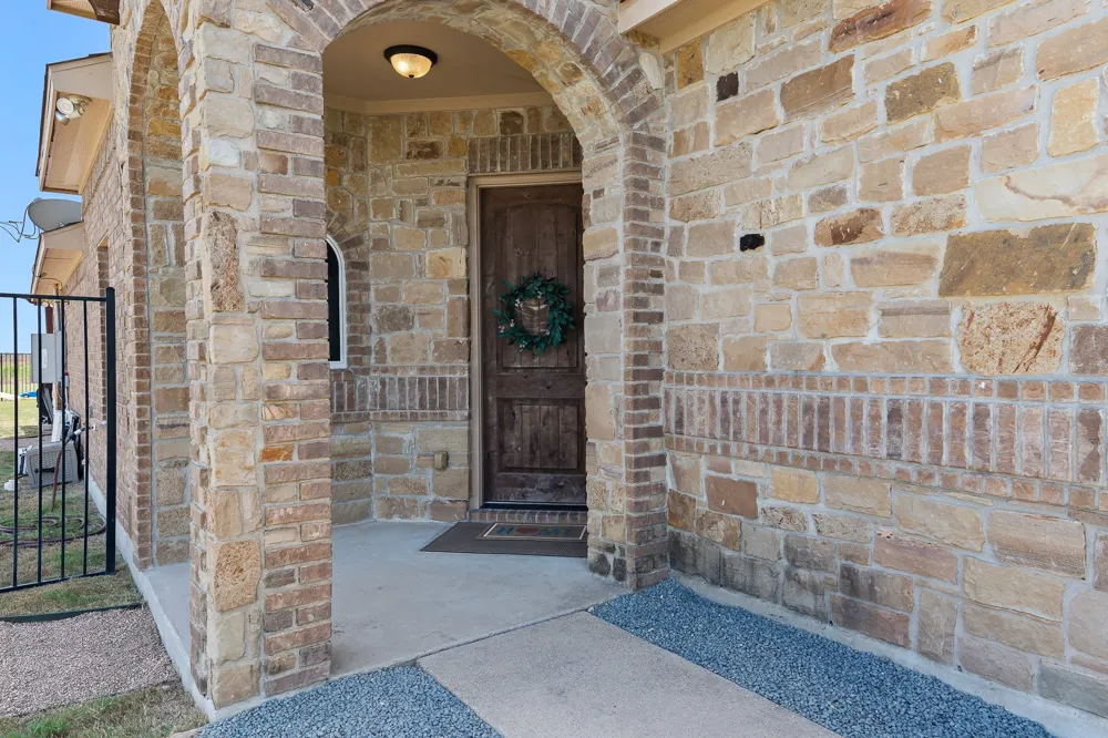 200 County Road 453 A Road Taylor, TX 76574