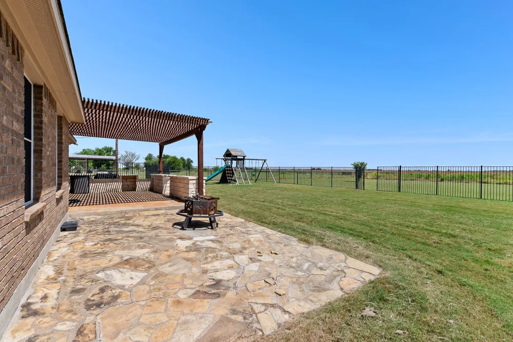 200 County Road 453 A Road Taylor, TX 76574