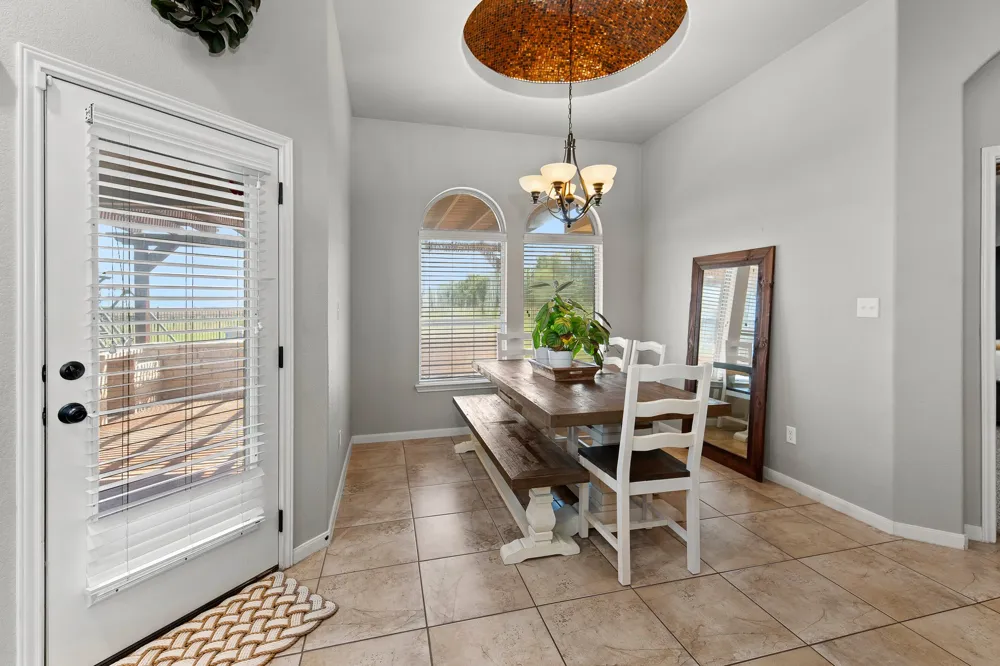 200 County Road 453 A Road Taylor, TX 76574