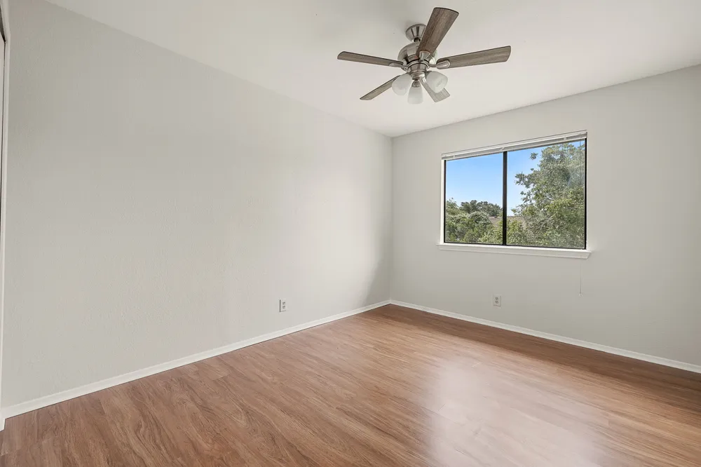 8905 Bridgewood Trail Austin, TX 78729