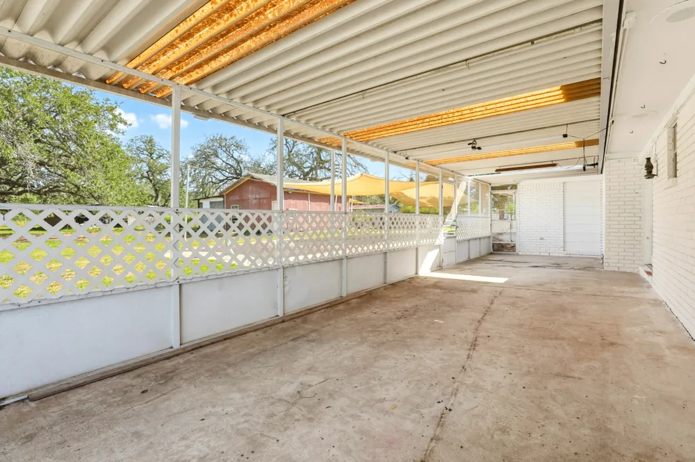 81 Pulliam Drive Pleasanton, TX 78064