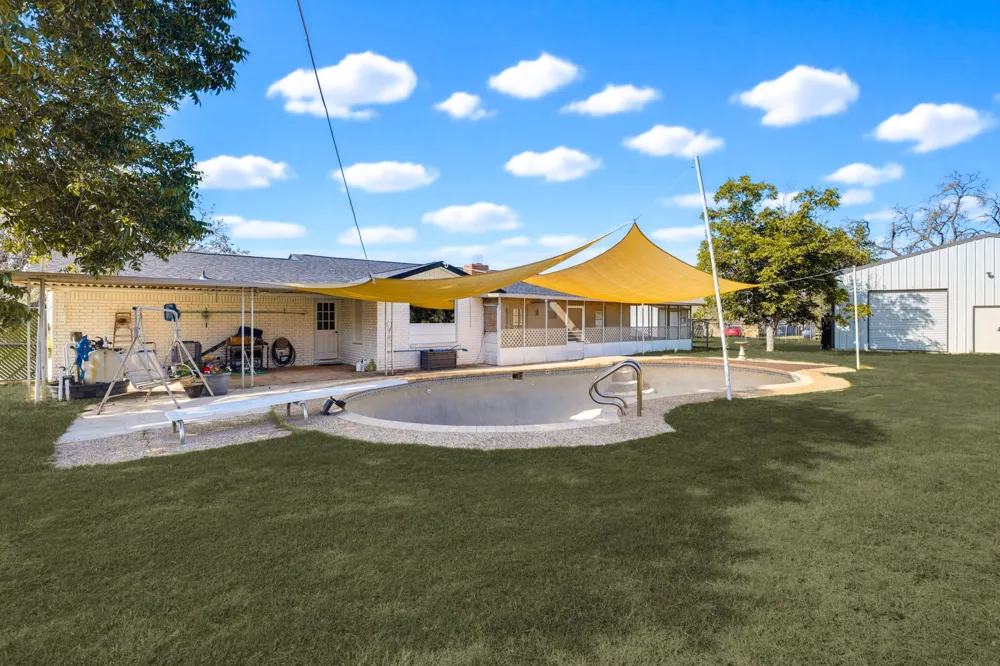 81 Pulliam Drive Pleasanton, TX 78064