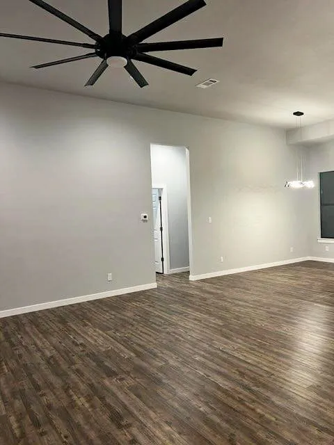 207 Laurel Lane Spicewood, TX 78669
