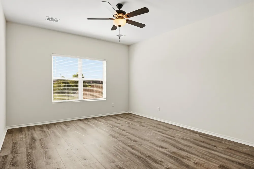 716 S San Marcos Street Manor, TX 78653