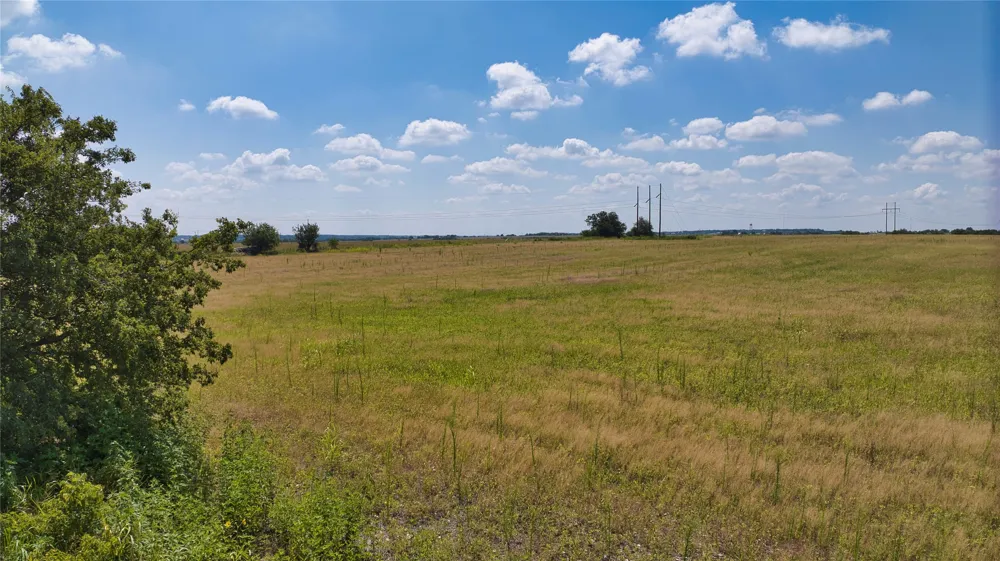 35 IH Jarrell, TX 76537